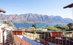 Limonta Lake View Apartment With Private Parking